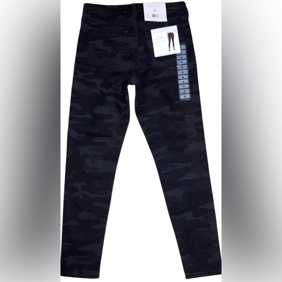 Sanctuary (Social Standard) Black Prosperity Camouflage Ankle Skinny Jeans NWT! - Picture 12 of 12